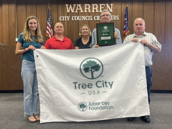 Warren Arbor Commission celebrates first Tree City USA designation